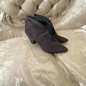 Elegant Women's Black Ankle Boots